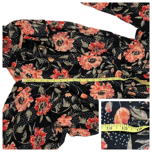 Saltwater LUXE Wide Leg Cropped Floral Jumpsuit - Black - Small - Picture 5 of 11